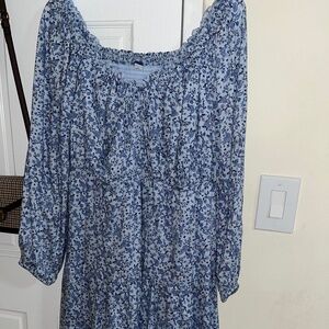 Old Navy Plus Size Women’s Blue Floral Dress with Smocking